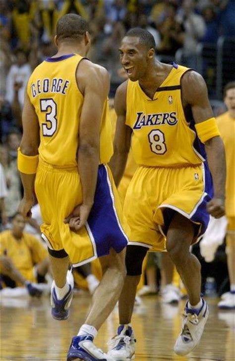 lakers news today 2002